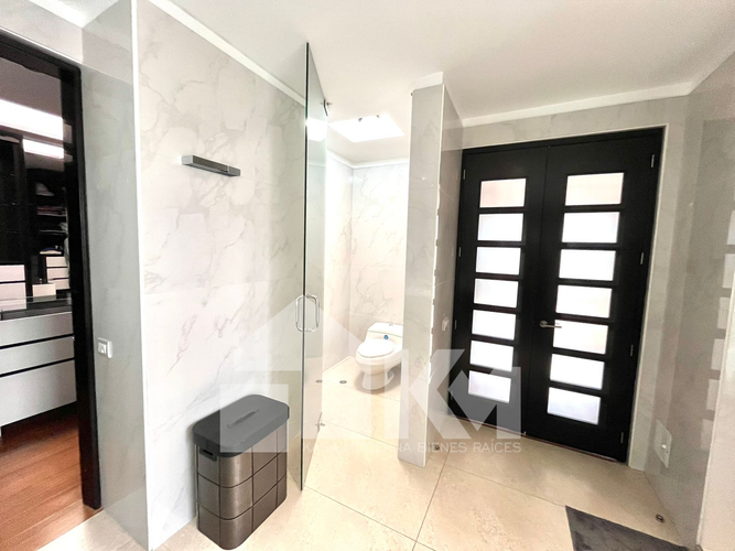 Apartamento de 4 alcobas en venta en Navarra, Bogotá, 435 m² · foto 18 de 24