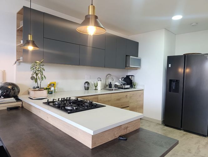 Apartamento de 1 alcoba en arriendo en El Poblado, Medellín, 56 m² · foto 3 de 12
