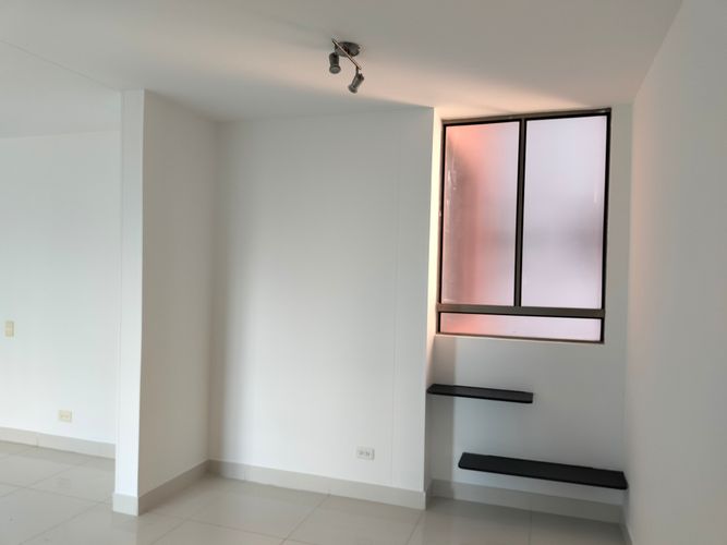 Apartamento en arriendo en El Poblado, Medellín · foto 7 de 18