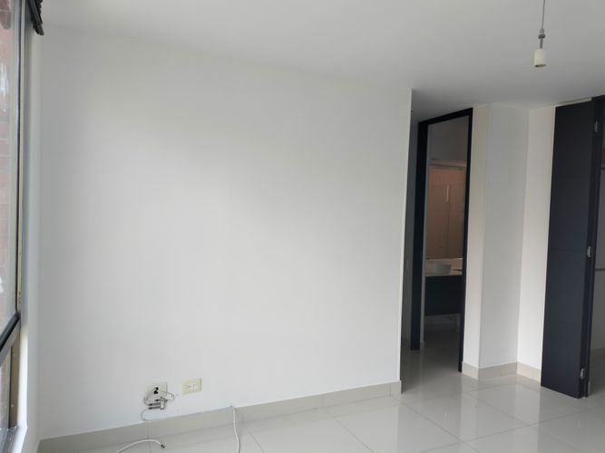 Apartamento en arriendo en El Poblado, Medellín · foto 9 de 18