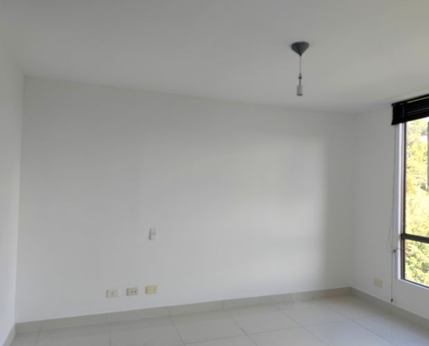 Apartamento en arriendo en El Poblado, Medellín · foto 12 de 18
