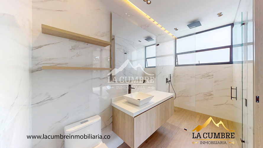 Casa de 4 alcobas en venta en Cola Del Zorro, Medellín, 441 m² · foto 18 de 24