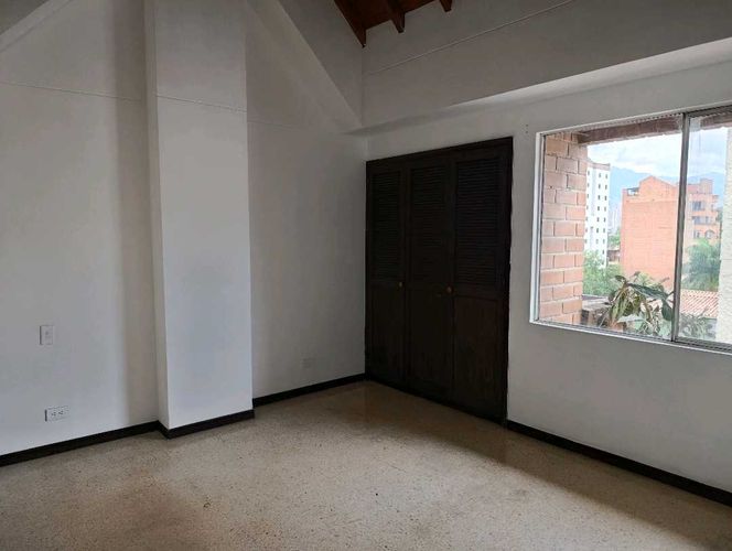 Apartamento de 3 alcobas en venta en Conquistadores, Medellín, 132 m² · foto 9 de 24