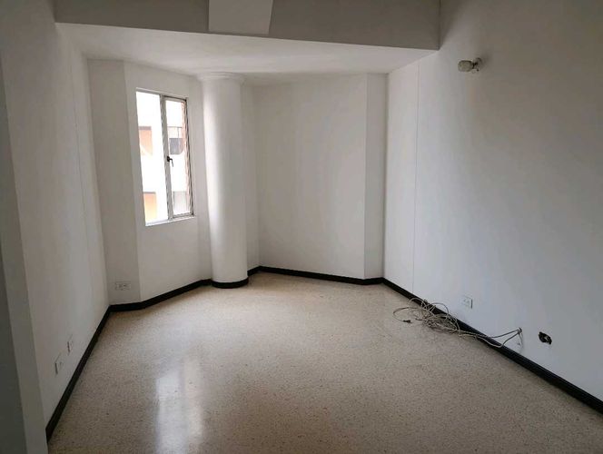 Apartamento de 3 alcobas en venta en Conquistadores, Medellín, 132 m² · foto 14 de 24
