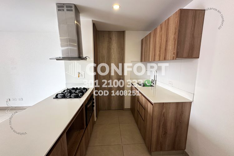 Apartamento de 2 alcobas en arriendo en Ciudad Del Río, Medellín, 85 m² · foto 8 de 24