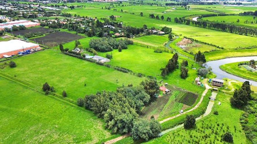 Lote en venta en Siberia, Cota, 44 m² · foto 6 de 20