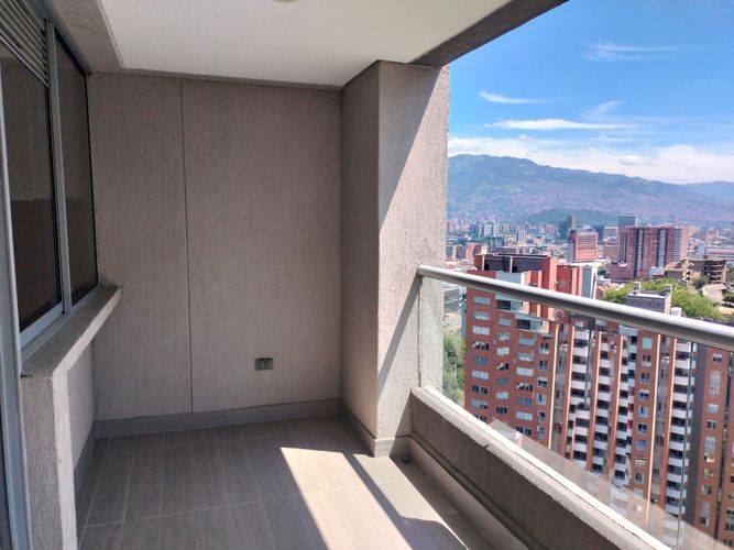 Apartamento en arriendo en El Poblado, Medellín, 86 m² · foto 16 de 16