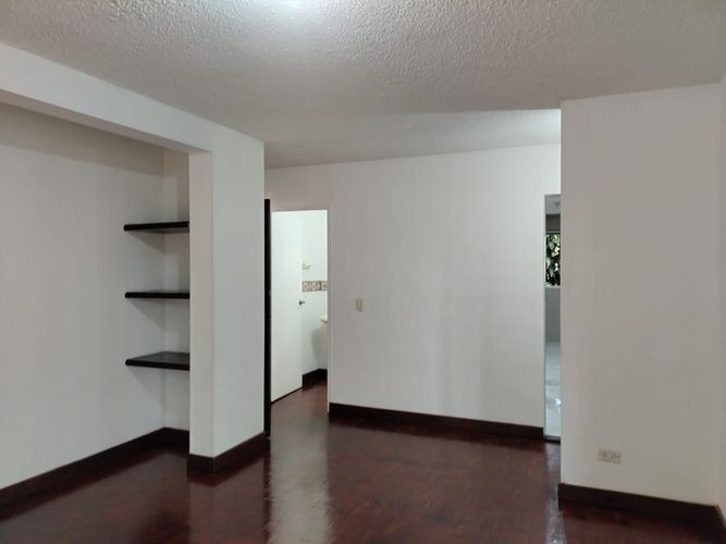 Apartamento de 3 alcobas en arriendo en El Poblado, Medellín, 127 m² · foto 7 de 17