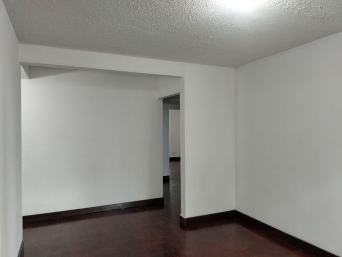 Apartamento de 3 alcobas en arriendo en El Poblado, Medellín, 127 m² · foto 8 de 17