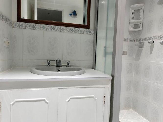 Apartamento de 3 alcobas en arriendo en El Poblado, Medellín, 127 m² · foto 15 de 17