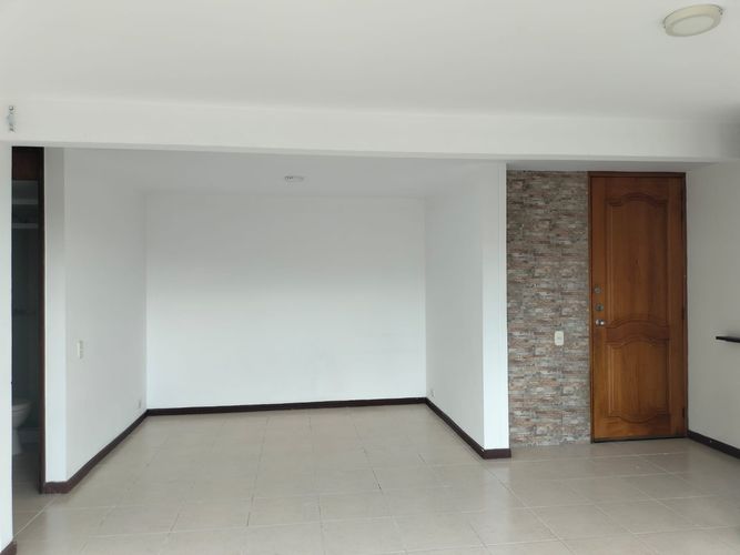Apartamento de 3 alcobas en arriendo en El Poblado, Medellín, 84 m² · foto 6 de 17