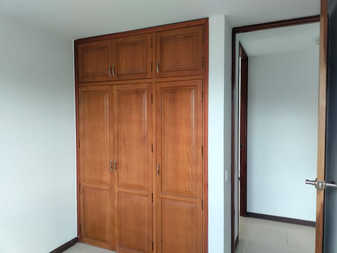 Apartamento de 3 alcobas en arriendo en El Poblado, Medellín, 84 m² · foto 8 de 17