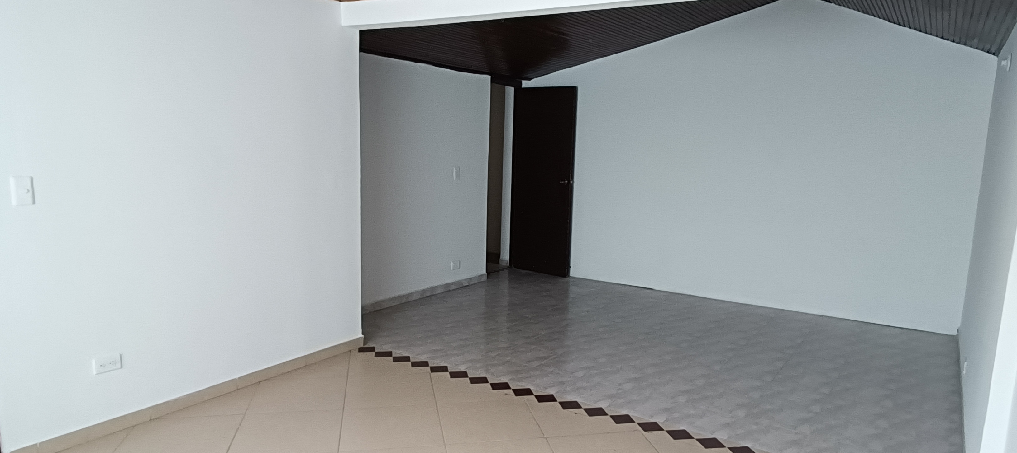 Casa en venta en Mandalay, Bogotá · foto 3 de 22
