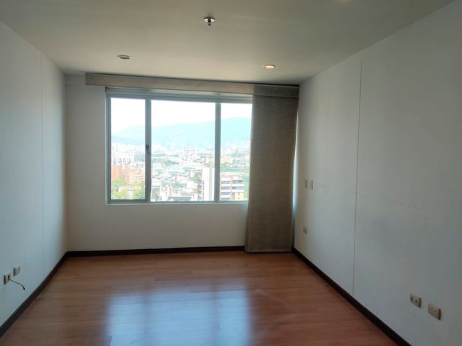 Apartamento de 1 alcoba en arriendo en El Poblado, Medellín, 60 m² · foto 9 de 11