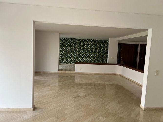 Apartamento de 4 alcobas en venta en Santa Teresita, Cali, 290 m² · foto 17 de 23