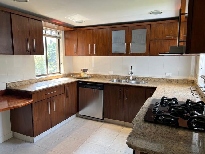 Apartamento de 4 alcobas en venta en Santa Teresita, Cali, 290 m² · foto 10 de 23