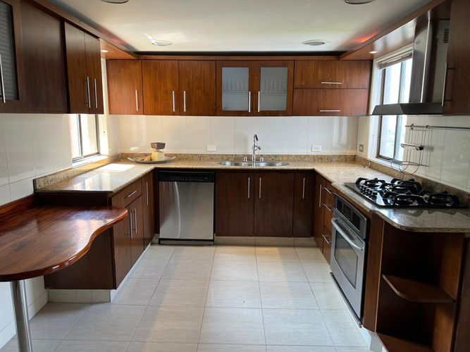 Apartamento de 4 alcobas en venta en Santa Teresita, Cali, 290 m² · foto 11 de 23