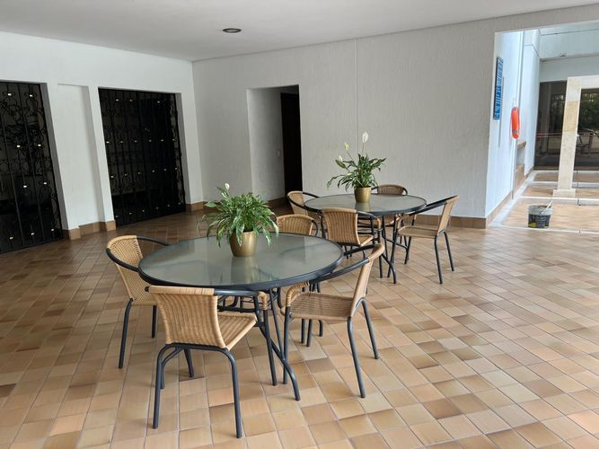 Apartamento de 4 alcobas en venta en Santa Teresita, Cali, 290 m² · foto 23 de 23