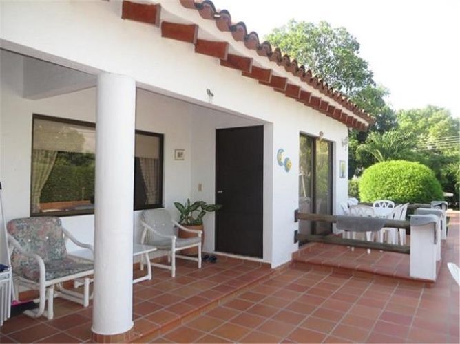 Casa de 3 alcobas en arriendo en Ricaurte, 250 m² · foto 6 de 20