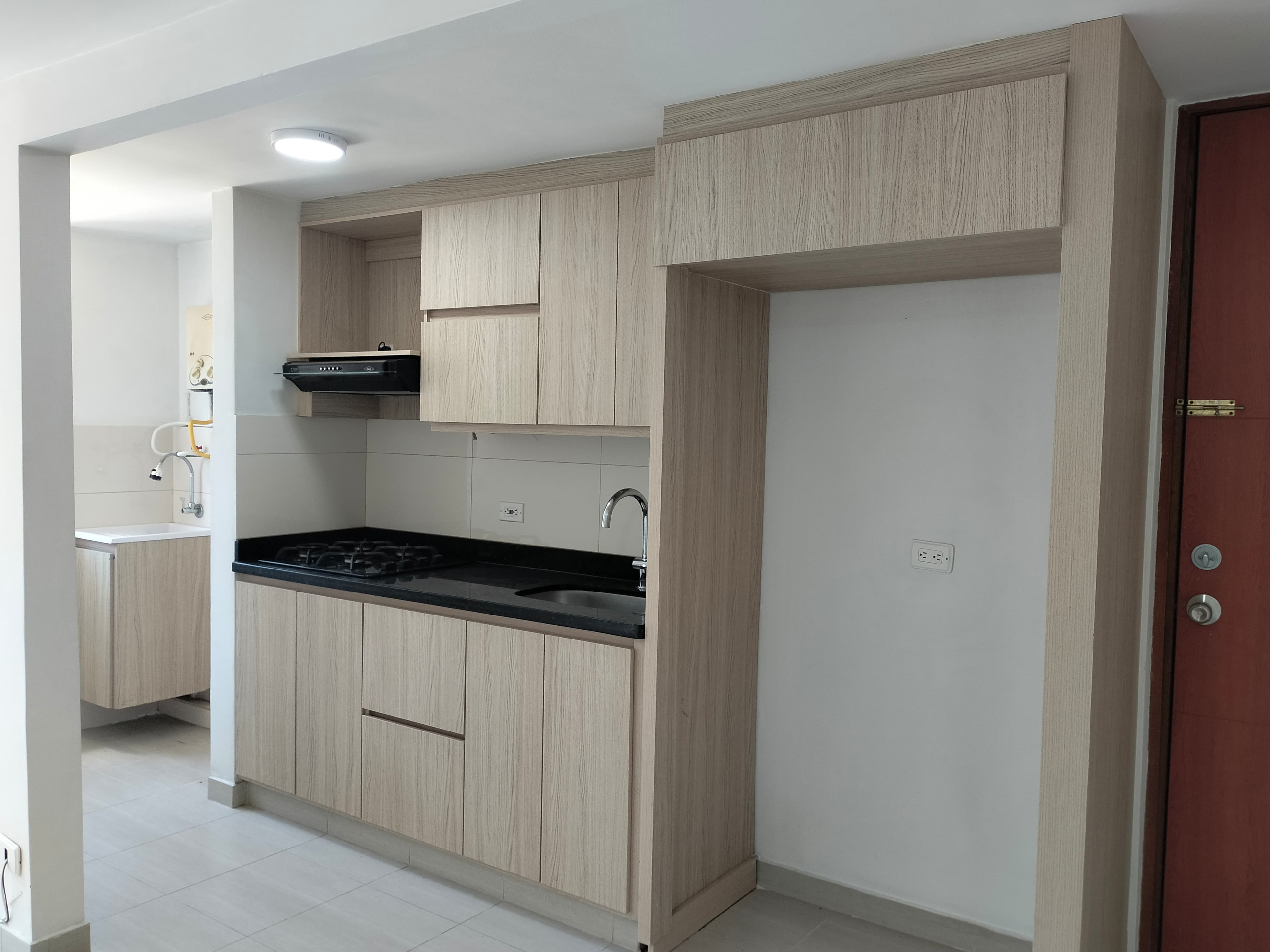 Apartamento en arriendo en El Poblado, Medellín · foto 14 de 16