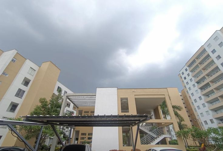 Apartamento de 3 alcobas en venta en Unicentro Palmira, Palmira, 80 m² · foto 4 de 20
