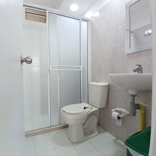 Apartamento de 2 alcobas en venta en El Carmelo, Candelaria, 51 m² · foto 14 de 24