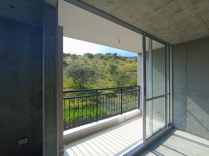 Apartamento de 2 alcobas en venta en Arroyohondo, Yumbo, 70 m² · foto 10 de 21