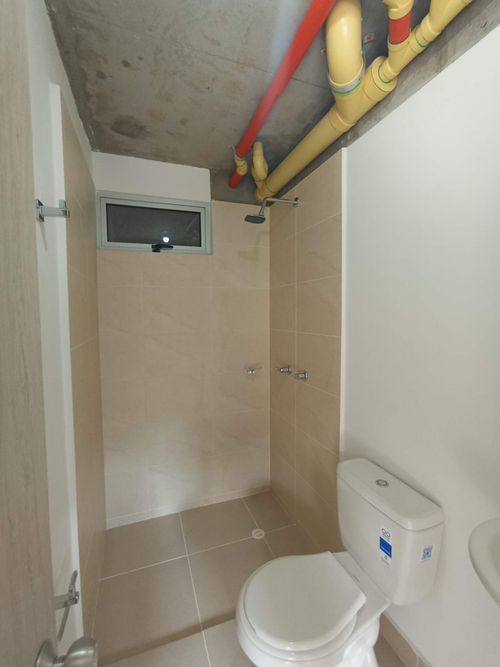 Apartamento de 2 alcobas en venta en Arroyohondo, Yumbo, 70 m² · foto 14 de 21