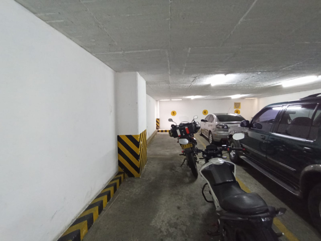 Apartamento en venta en Versalles, Cali · foto 2 de 24