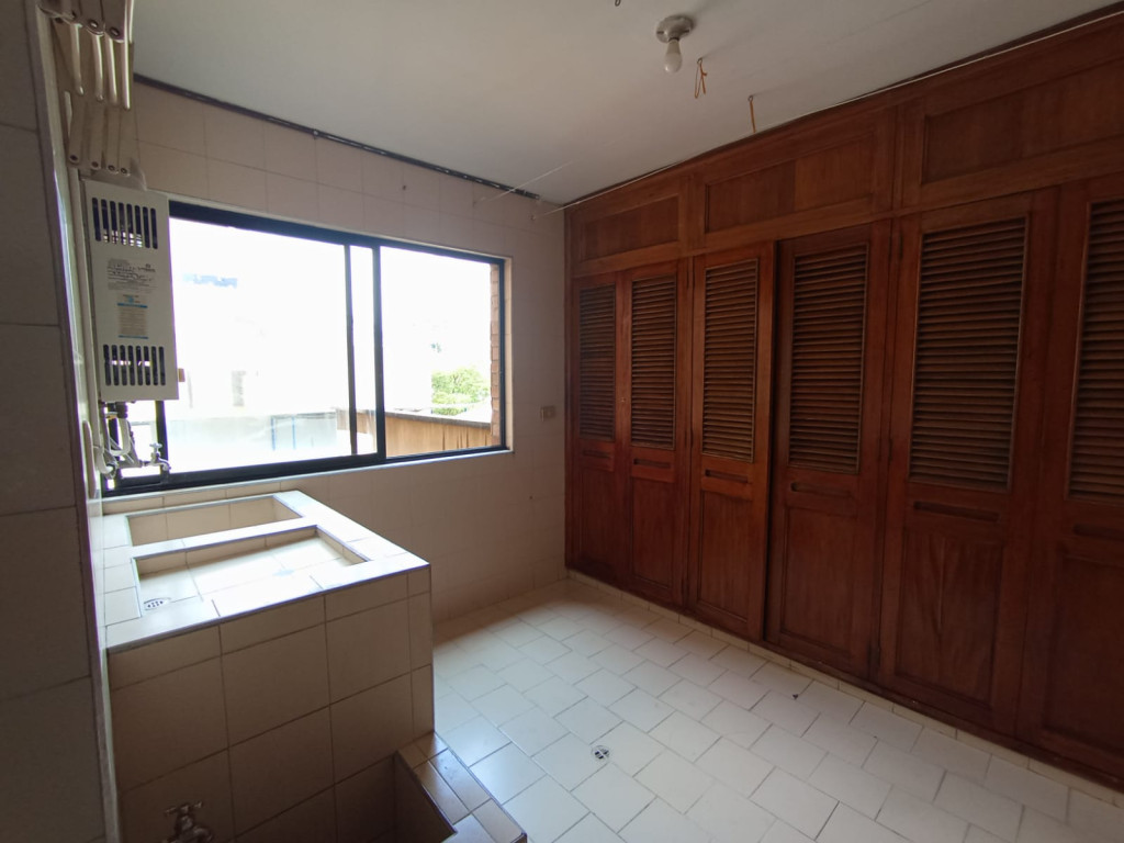 Apartamento en venta en Versalles, Cali · foto 11 de 24