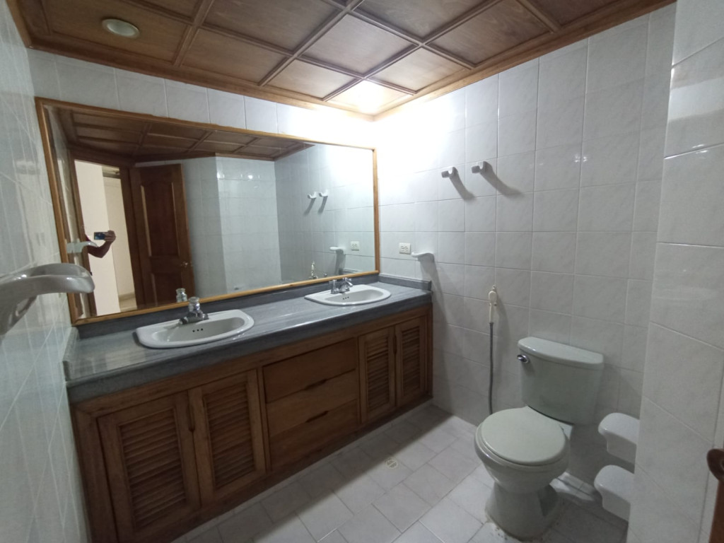 Apartamento en venta en Versalles, Cali · foto 15 de 24