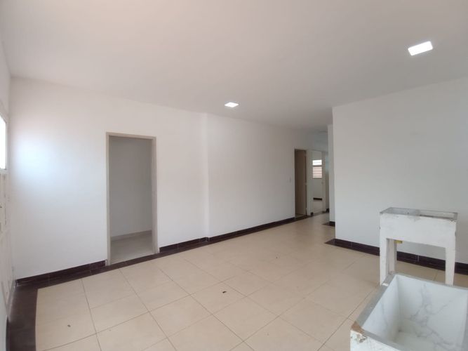 Casa de 6 alcobas en venta en Urbanizacion La Base (Planta Y Talleres), Cali, 268 m² · foto 21 de 23
