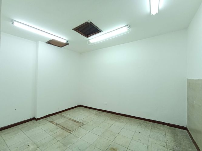 Local en arriendo en Centenario, Cali, 302 m² · foto 4 de 19
