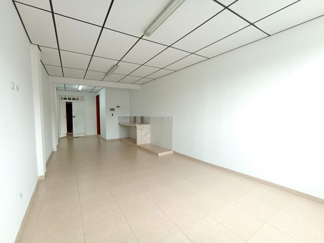 Local en arriendo en Guayaquil, Cali, 44 m² · foto 9 de 10