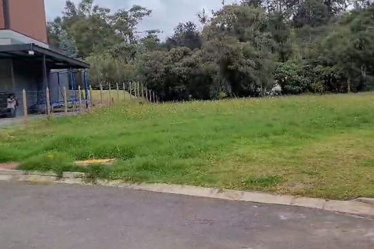 Lote en venta en Loma Del Chocho, Envigado, 2612 m² · foto 4 de 4