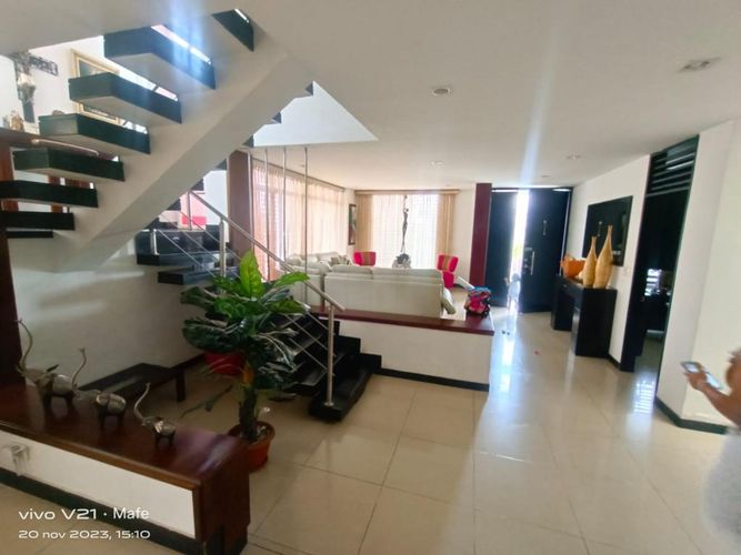 Casa de 4 alcobas en venta en Las Mercedes, Palmira, 347 m² · foto 3 de 24