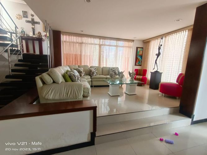 Casa de 4 alcobas en venta en Las Mercedes, Palmira, 347 m² · foto 5 de 24