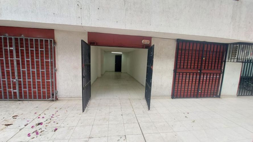 Local en arriendo en La Esmeralda, Cali, 35 m² · foto 6 de 17