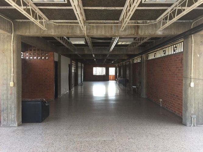 Bodega en arriendo en Yumbillo, Yumbo, 1177 m² · foto 3 de 12
