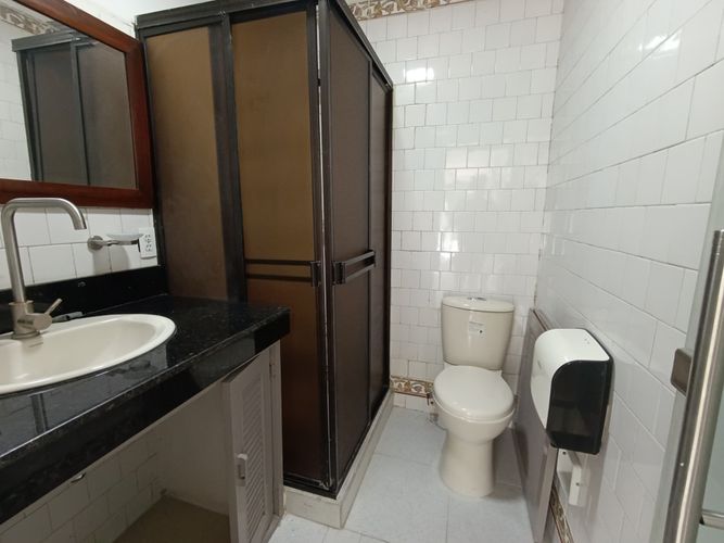 Local en arriendo en Granada, Cali, 105 m² · foto 7 de 9