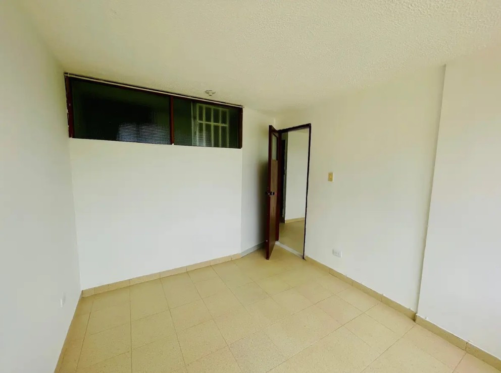 Casa en venta en Nueva Roma, Bogotá · foto 4 de 21