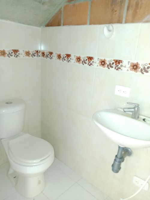 Casa de 2 alcobas en venta en Cd. Terranova, Jamundí, 47 m² · foto 3 de 10