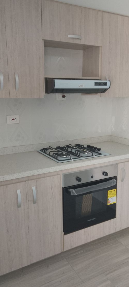 Casa de 3 alcobas en venta en Ub. Los Anturios, Jamundí, 76 m² · foto 4 de 10