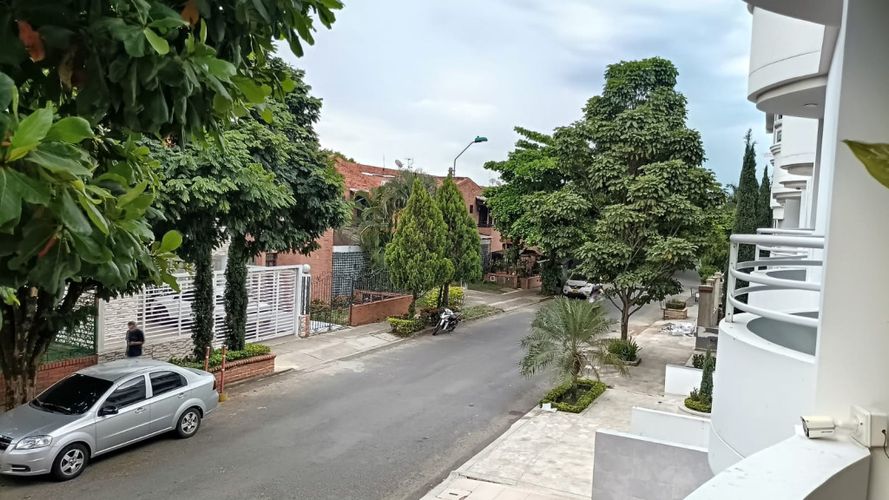 Casa de 4 alcobas en venta en Valle Del Lili, Cali, 320 m² · foto 23 de 24
