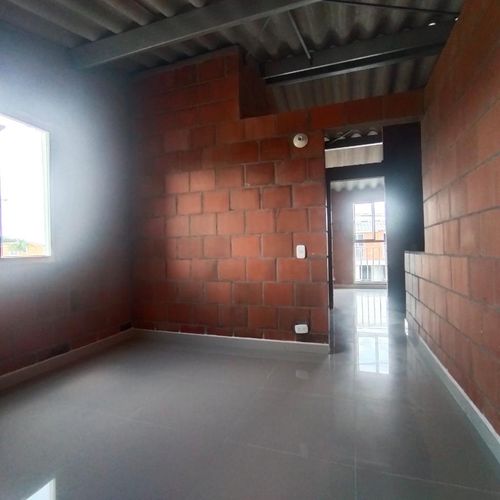 Casa en venta en Alameda, Cali · foto 18 de 24