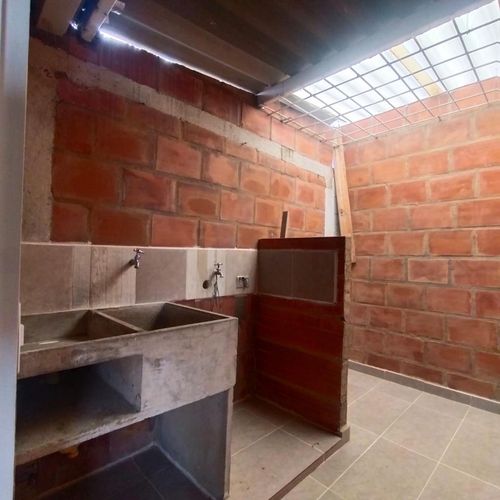 Casa en venta en Alameda, Cali · foto 21 de 24
