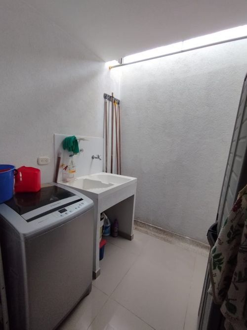 Casa de 3 alcobas en venta en Ciudad Country, Jamundí, 100 m² · foto 11 de 24