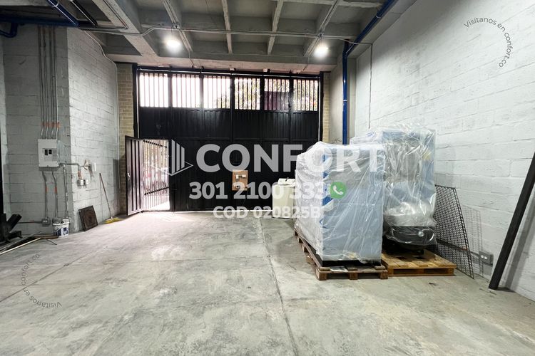 Bodega en arriendo en Trinidad, Medellín, 100 m² · foto 3 de 7