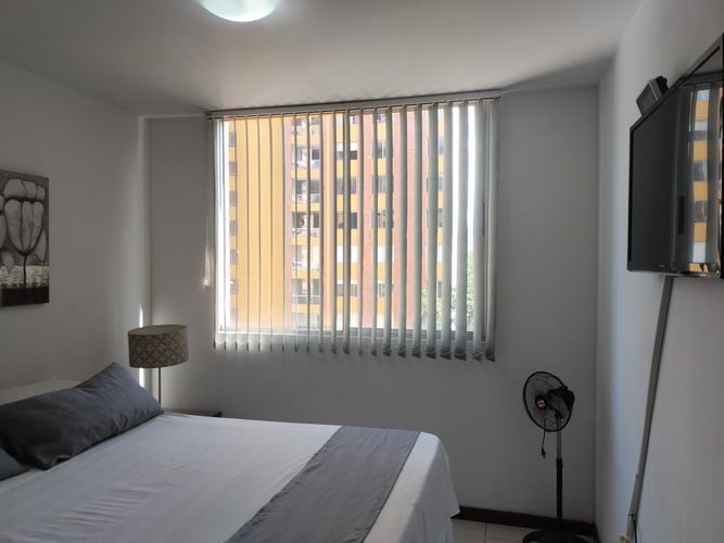 Apartamento de 2 alcobas en arriendo en El Poblado, Medellín, 78 m² · foto 12 de 15