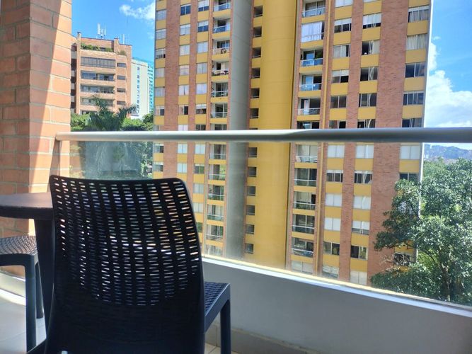 Apartamento de 2 alcobas en arriendo en El Poblado, Medellín, 78 m² · foto 15 de 15